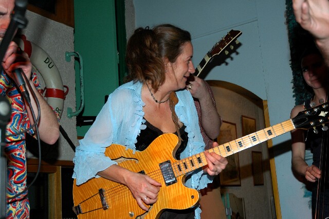 min 2006 05 14 guinguette mp 343